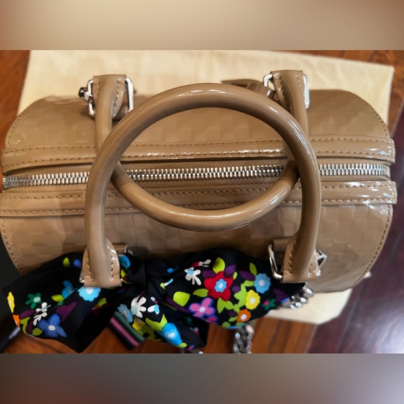 REDUCED TO SELL- Limited Edition Louis Vuitton Damier Facette Speedy Cube MM - Picture 16 of 16